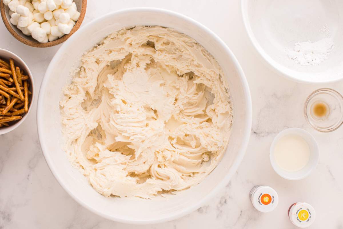 frosting in a bowl