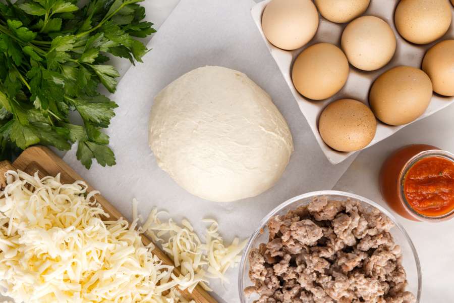 ingredients for breakfast pizza