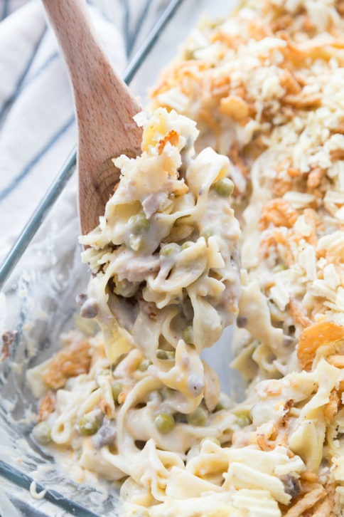 Classic Tuna Noodle Casserole Recipe - Family Fresh Meals