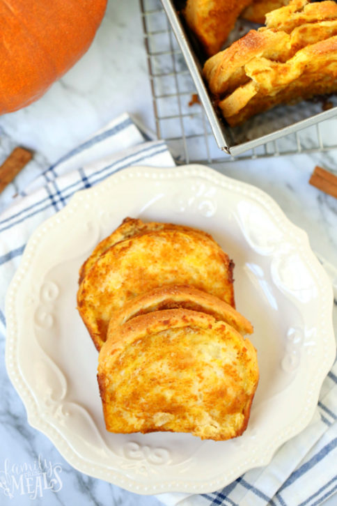 Easy Pumpkin Caramel Pull Apart Bread Recipe - Family Fresh Meals