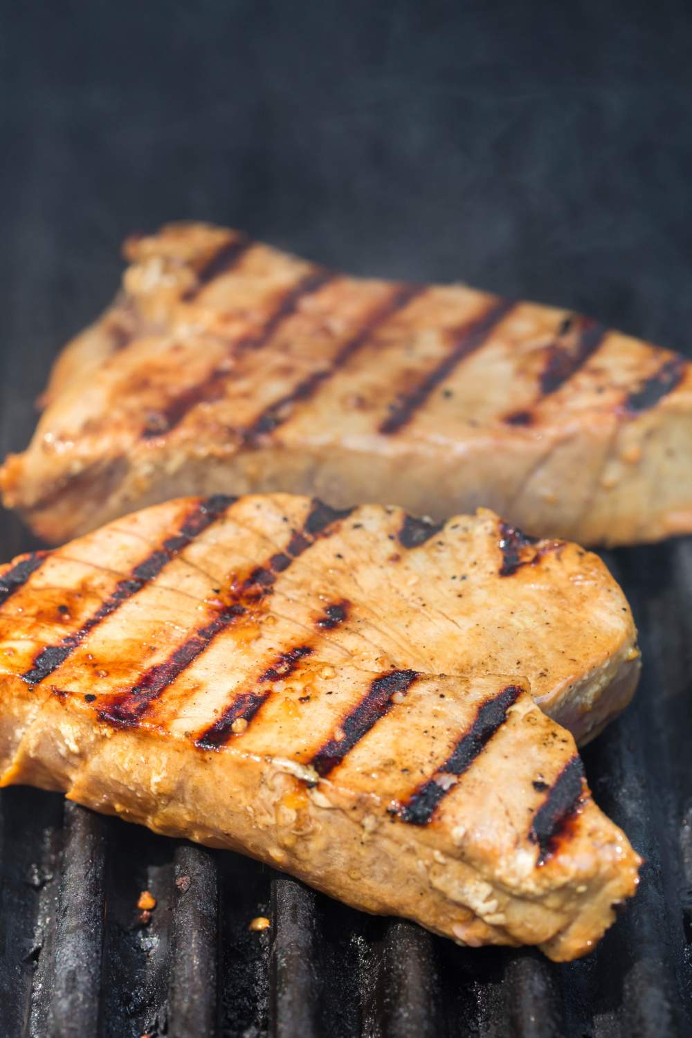 tuna steaks on grill