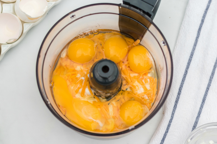 Instant Pot Bacon Cheddar Egg Bites - Eggs in food processor