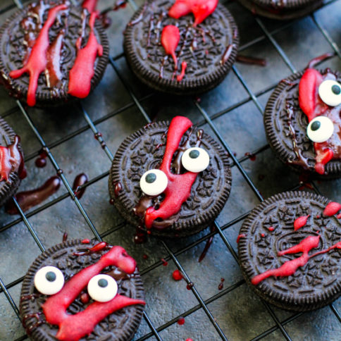 Spooky Halloween Oreos Recipe - Family Fresh Meals Recipe